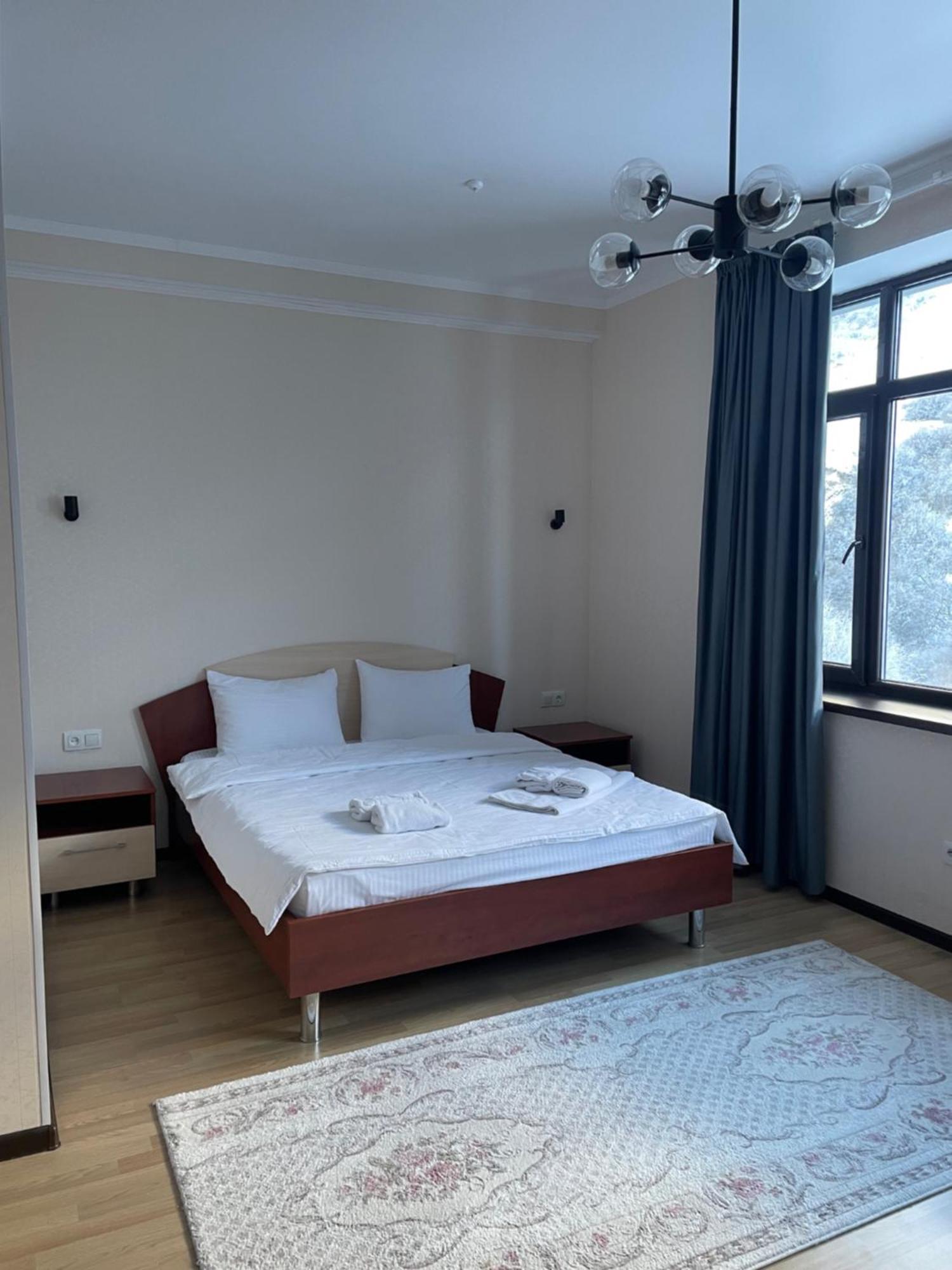Issyk Ata Retreat Ξενοδοχείο Gorno-Serafimovka Εξωτερικό φωτογραφία